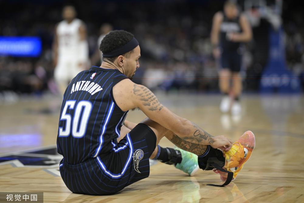 当初他以年 当初他以年