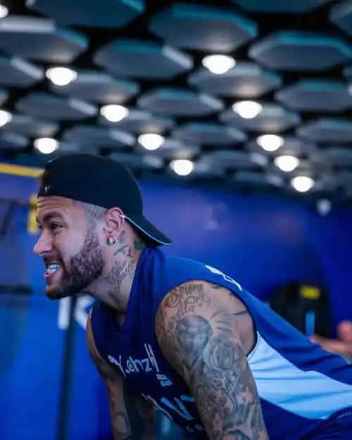 是每个球迷 是每个球迷