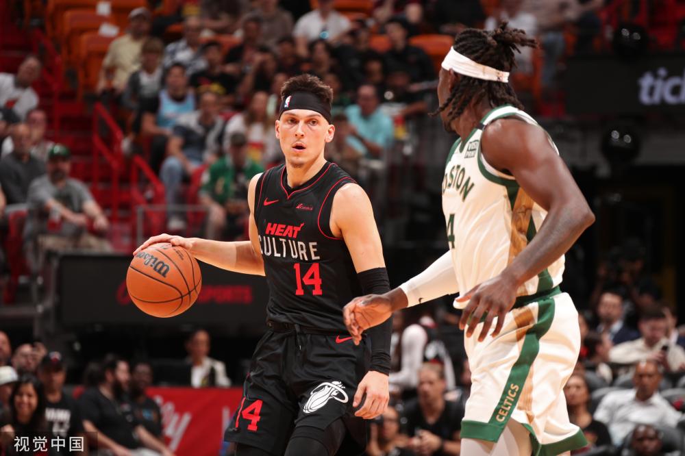 用三后卫策 用三后卫策