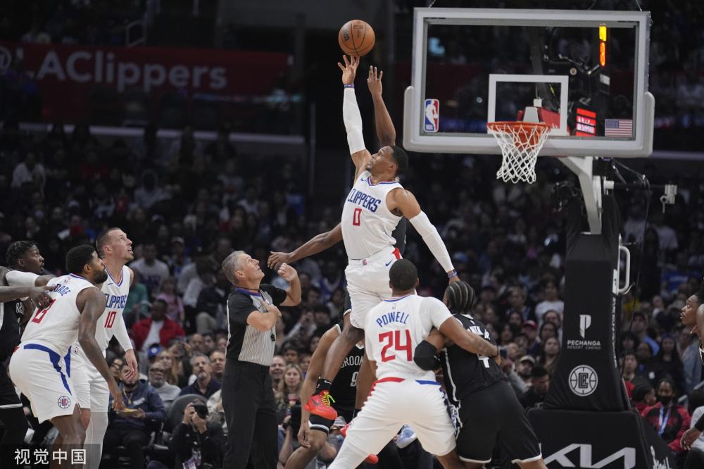 波尔津吉斯自曝接受脚踝手术 最快12月份复出.